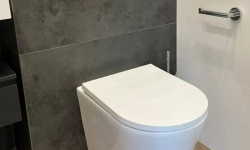 Установка унитаза